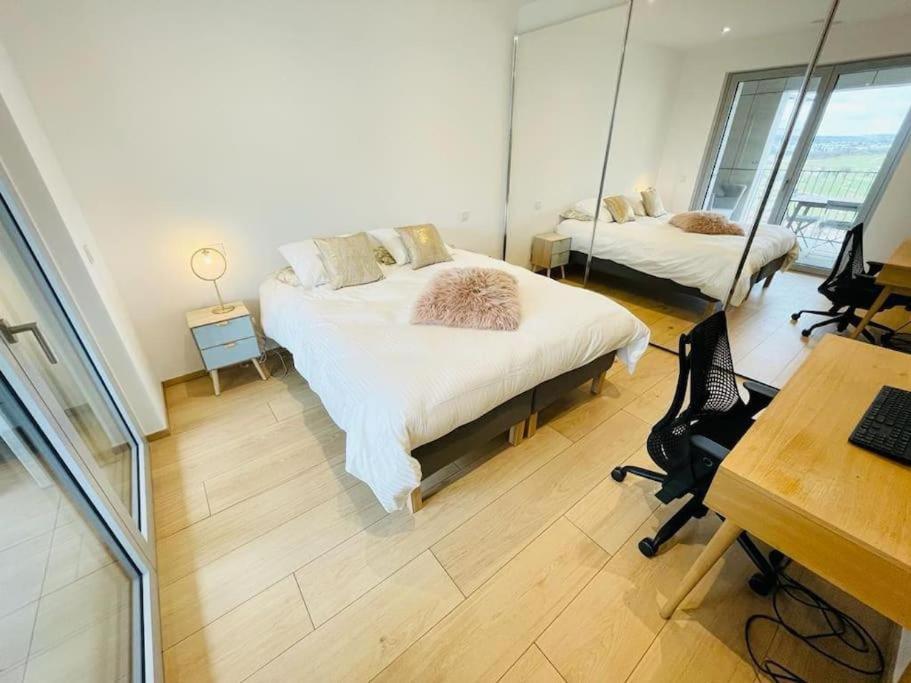 Appartement Elegant 3 Bedrooms Flat In Cloche D'or With Terrace And Parking *